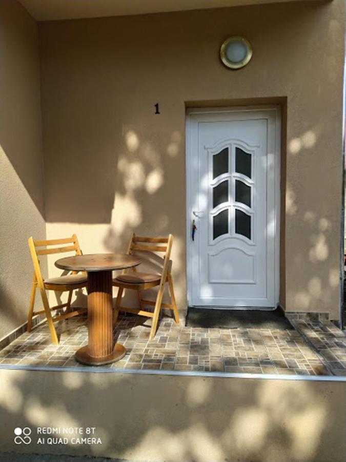 Marabella Apartmanok Hajdúszoboszló Exterior foto