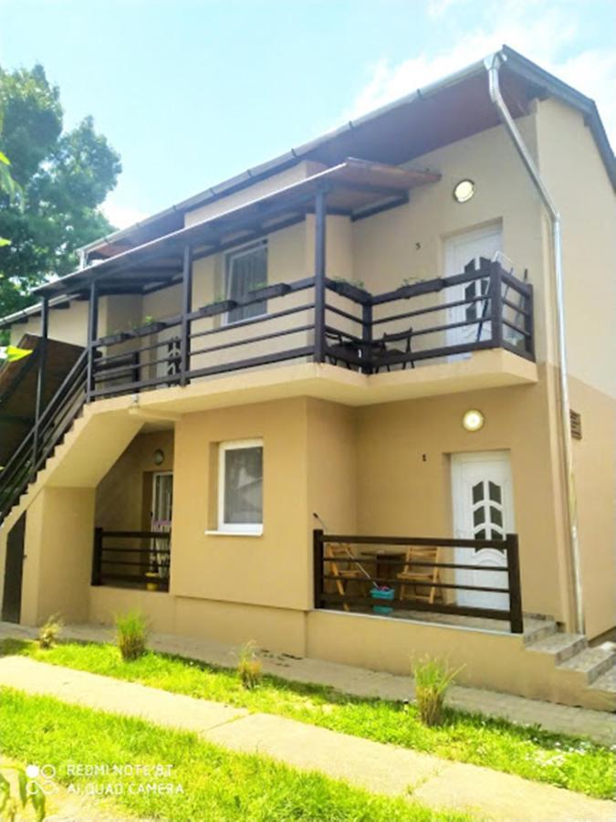 Marabella Apartmanok Hajdúszoboszló Exterior foto