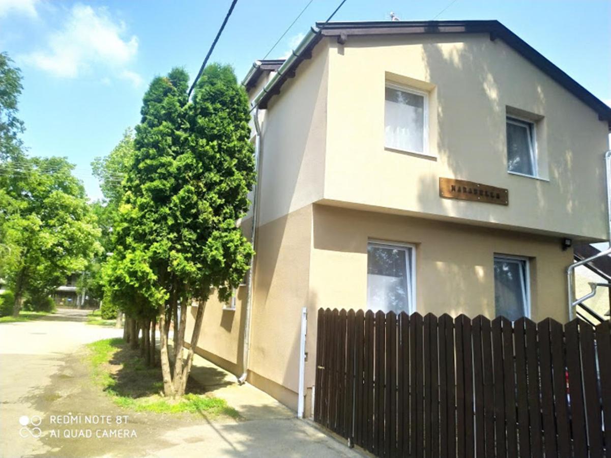 Marabella Apartmanok Hajdúszoboszló Exterior foto